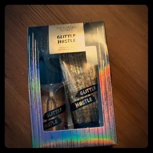 Victoria’s Secret Glitter Hustle Lotion Mist Duo